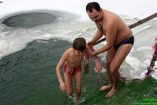 На "Буковелі" відбувся третій фестиваль моржів