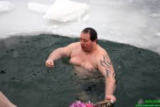 На "Буковелі" відбувся третій фестиваль моржів