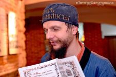 Китайські колядки у ксерокопіях